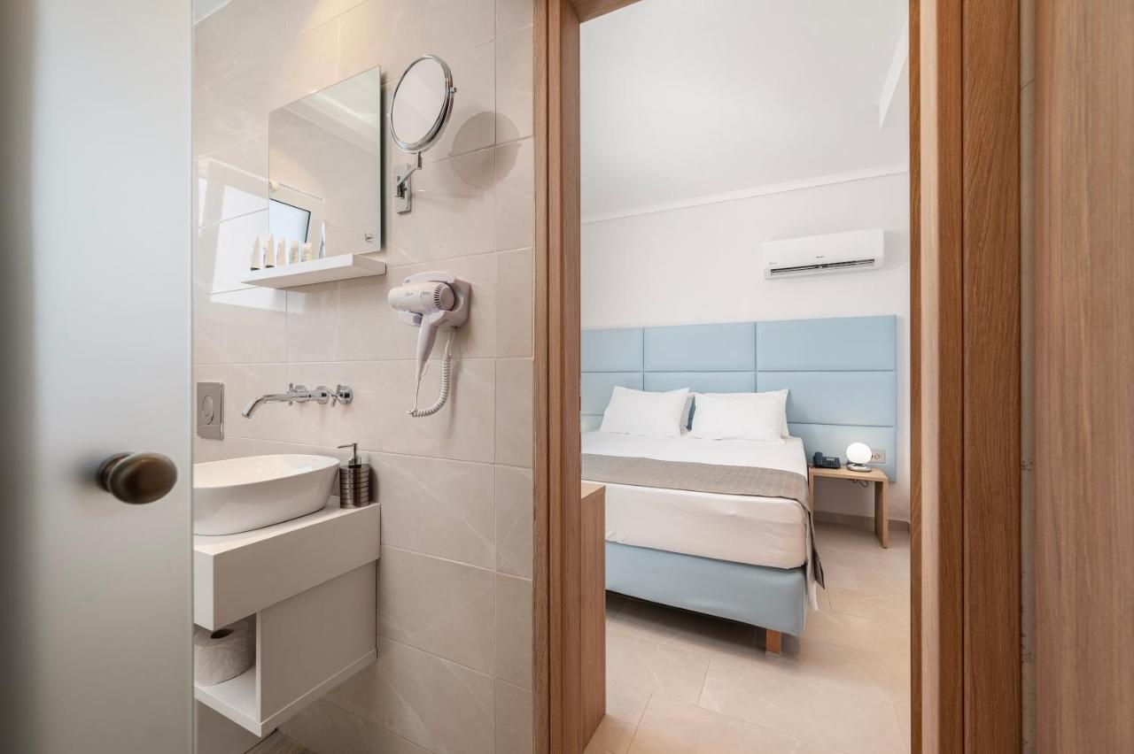 Poseidon Deluxe Apartments 科斯镇 外观 照片