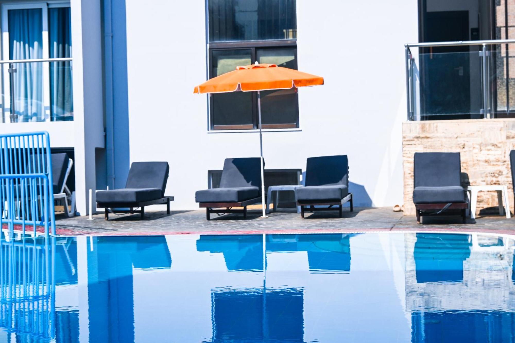 Poseidon Deluxe Apartments 科斯镇 外观 照片