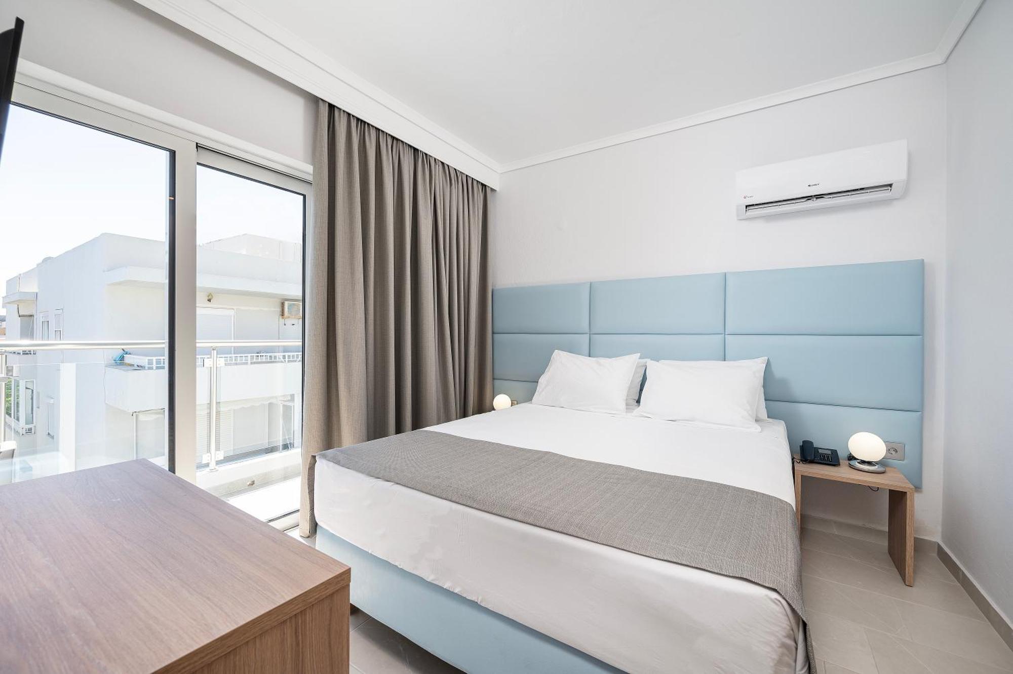 Poseidon Deluxe Apartments 科斯镇 外观 照片